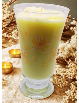 Ruhsal Denge İçin El Yapımı Soya Mum – Doğal, Kokulu ve Bardaklı